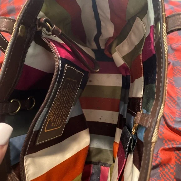 Coach Brown and Tan Signature Tote - Picture 5 of 7